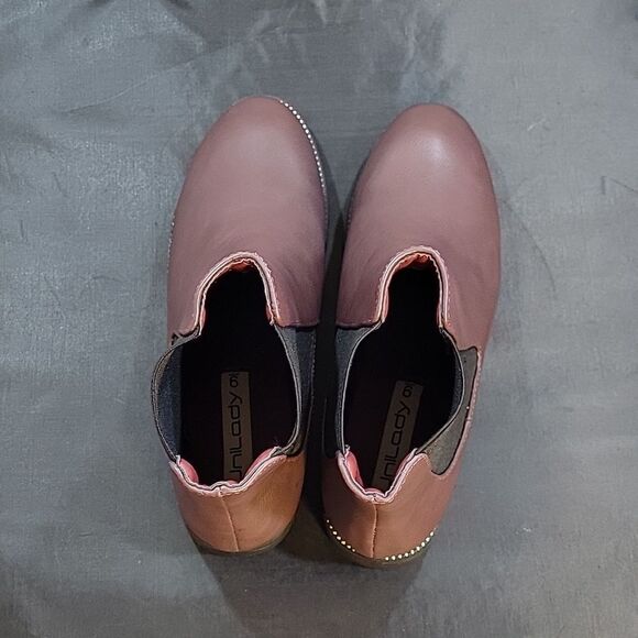 BRAND NEW UNILODY LINE STUDDED PULL SLIP-ON WOMEN"S BOOT - Picture 5 of 13